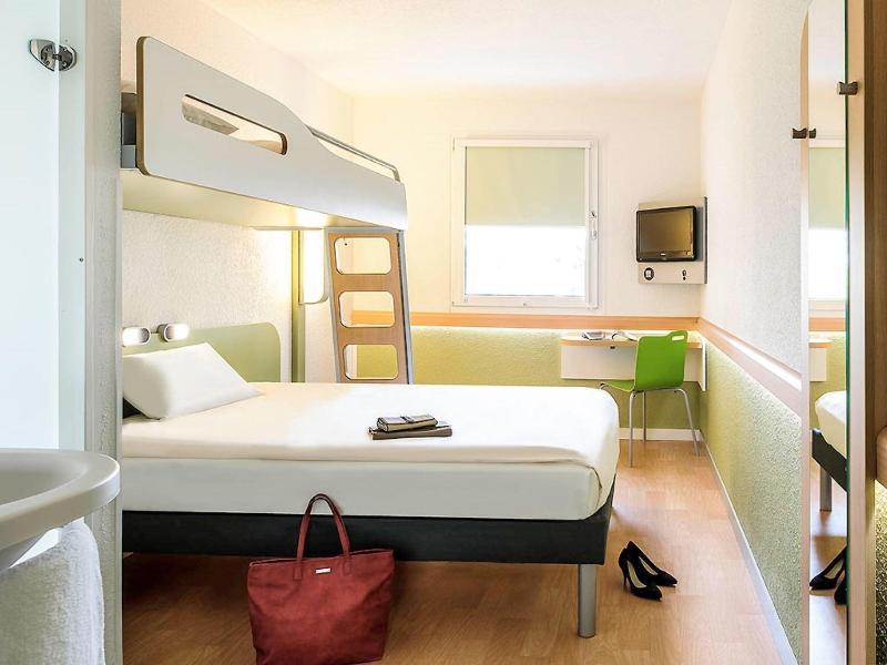 Ibis budget Lille Ronchin - Stade Pierre Mauroy Exterior foto